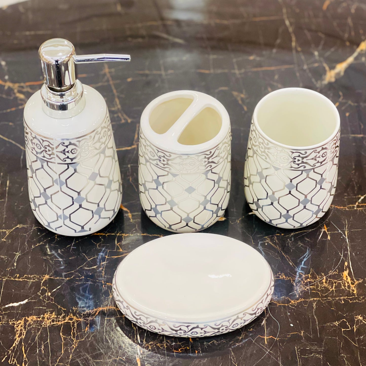 4pcs Ceramic Bath Set