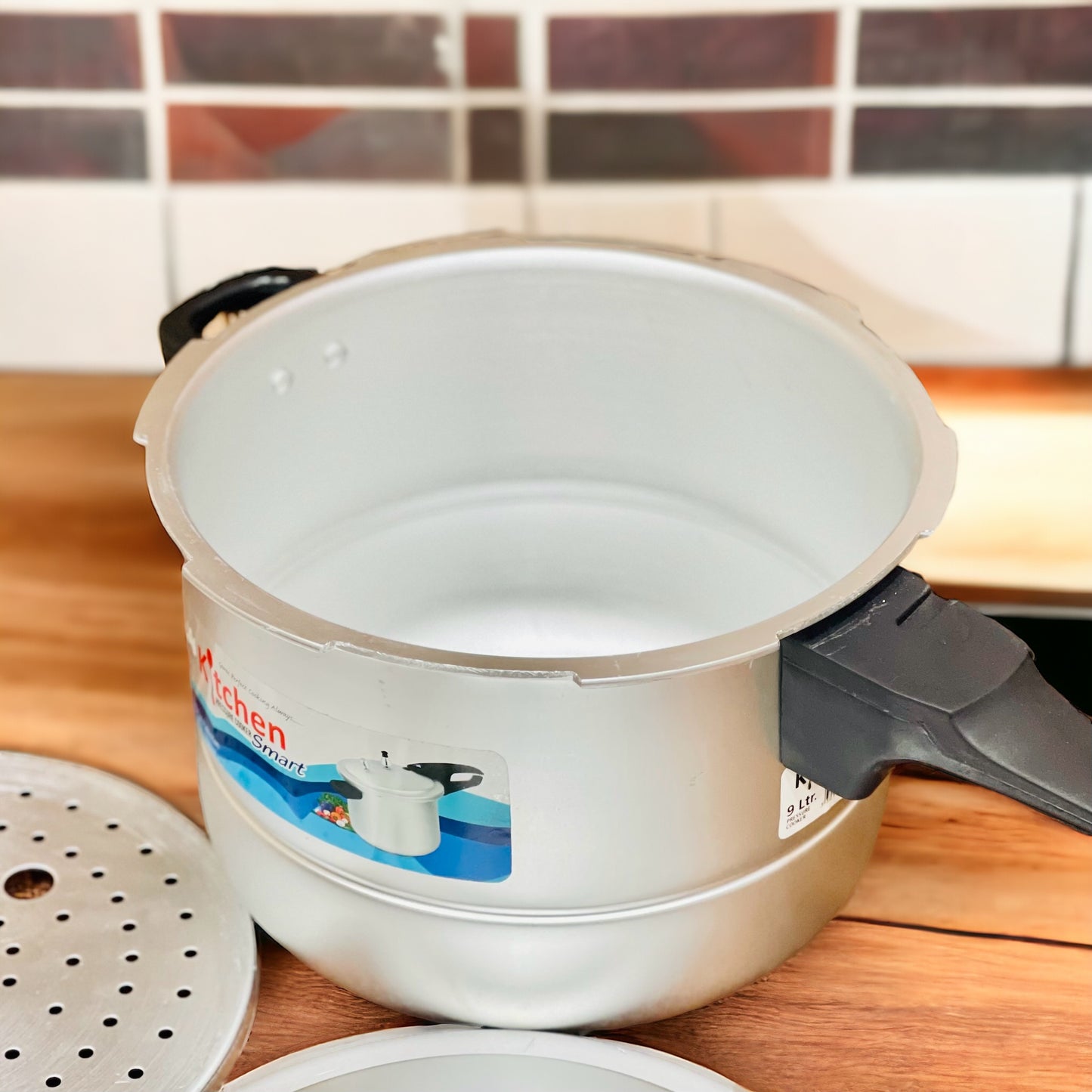 Kitchen Smart Pressure Cooker (9 Liter)