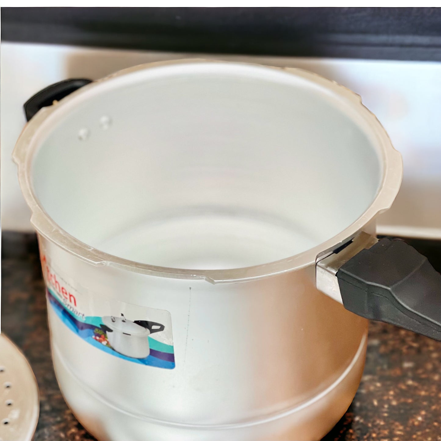 Kitchen Smart Pressure Cooker (11 Liter)