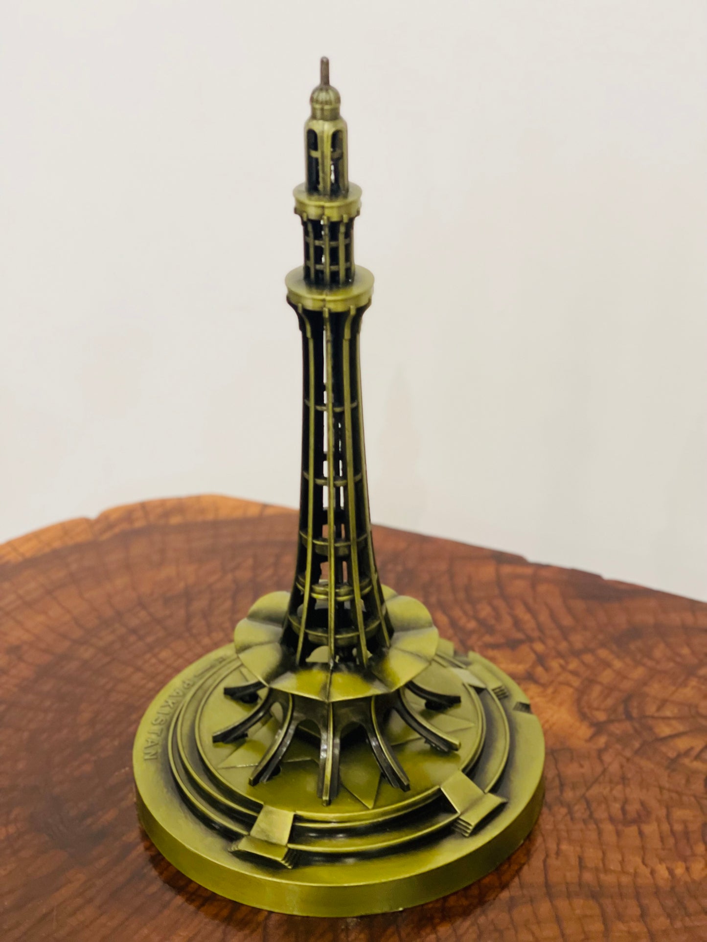 Minar E Pakistan Metal Tower