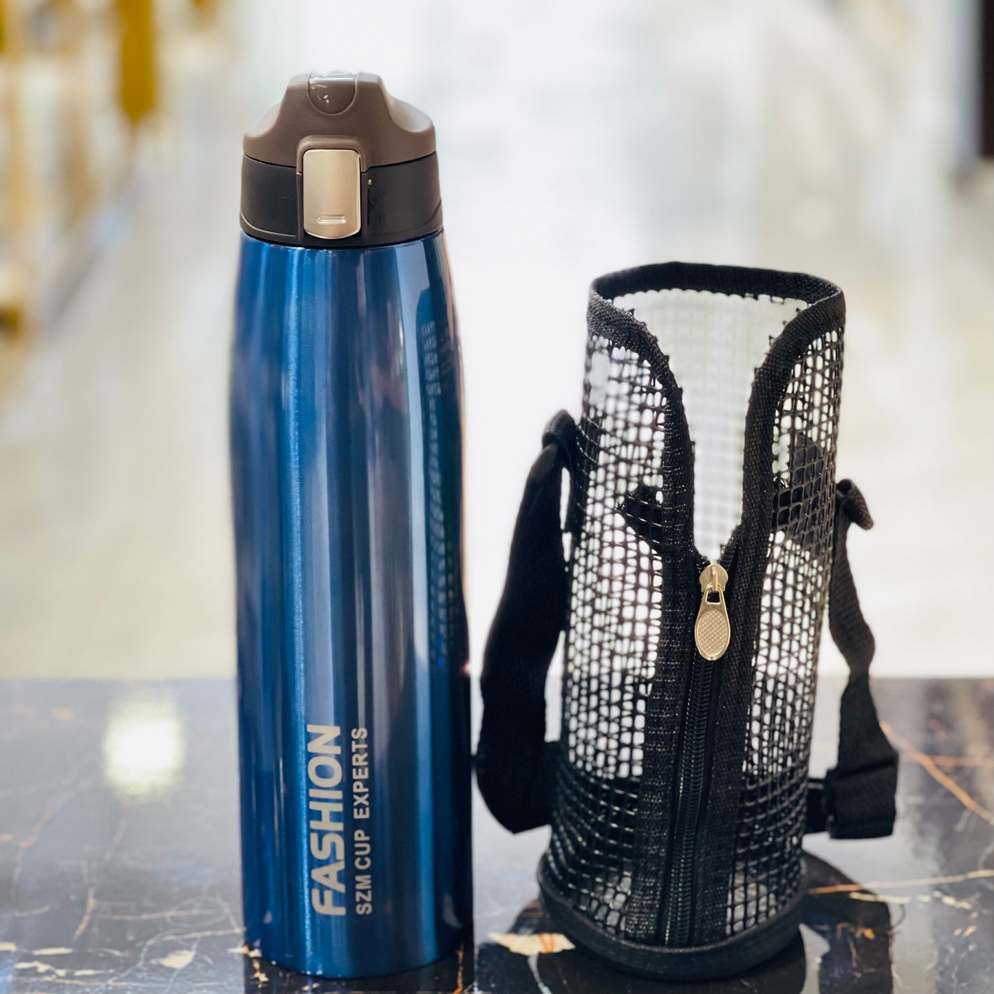 Travel Multifunctional Hot And Cold Mesh Water Bottle