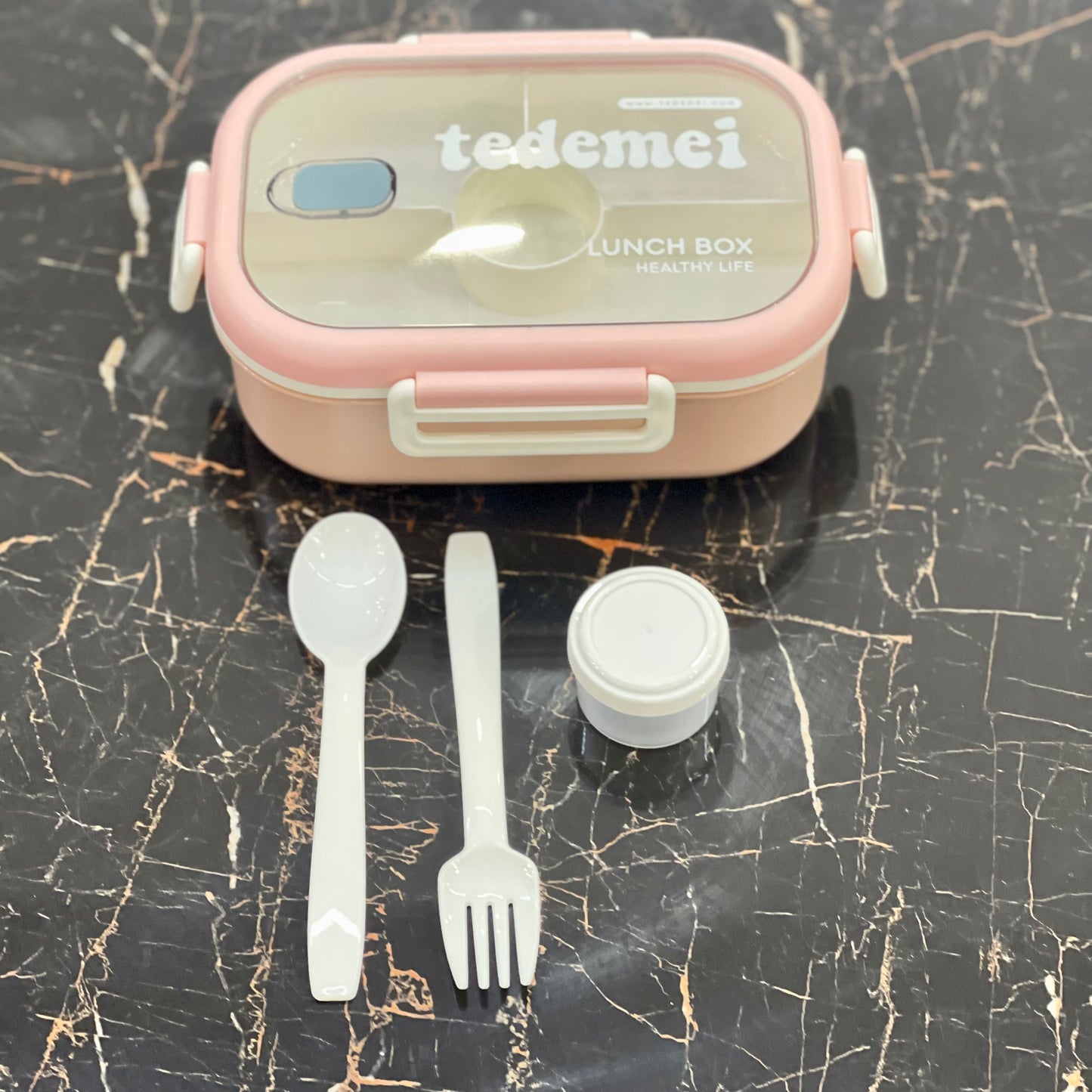 Lunch Box With Cutlery