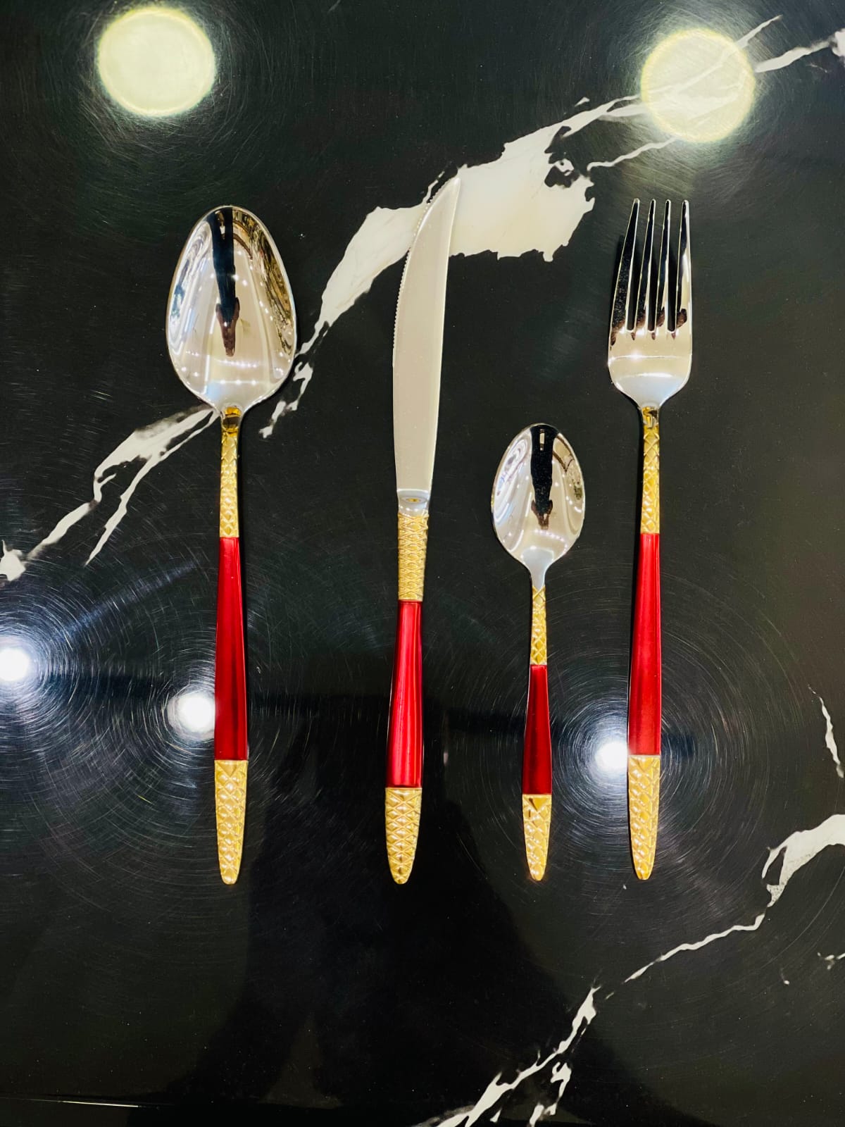 AYD 24-Pcs Elegant Cutlery Set