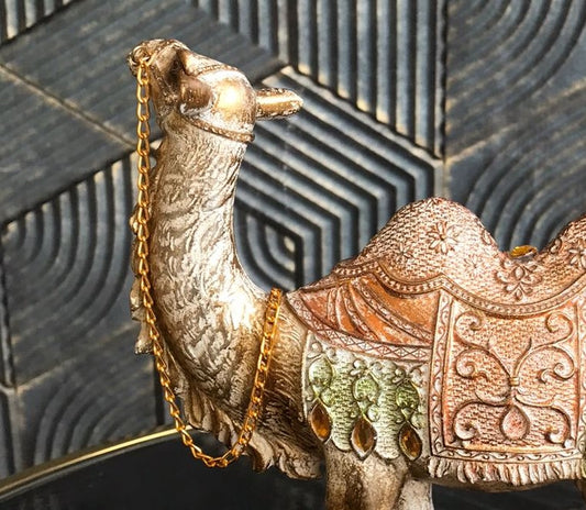 Artificial Chowk Camel (Small)